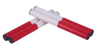 Start jongkok pun biasanya diberlakukan pada pelari pertama dalam lari estafet. Nih Pengertian Lari Estafet Dan Peralatan Estafet - Materi