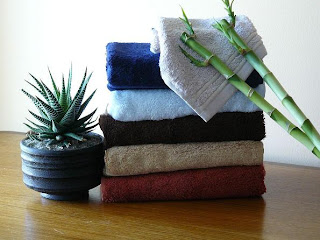 Serat alam yang paling banyak digunakan untuk membuat pakaian adalah a. sarasehan: TAK ADA KAYU, BAMBU PUN JADI