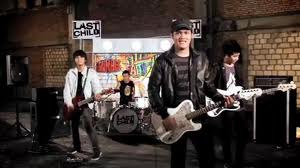 Wajar bila saat ini, ku iri pada kalian. Kunci Gitar Last Child Diary Depresiku | Lirik Lagu Terbaru