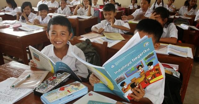 4.2memberikan respon mengatasi permasalahan sosial yang terjadi di. Statistik Gejala Sosial Remaja 2017 - Gejala Sosial Di