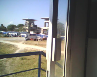 Penduduk yang tinggal di lokasi yang menjadi sasaran program dan masuk . Kontraktor Gudang Malang | Prabowo Subianto Presiden