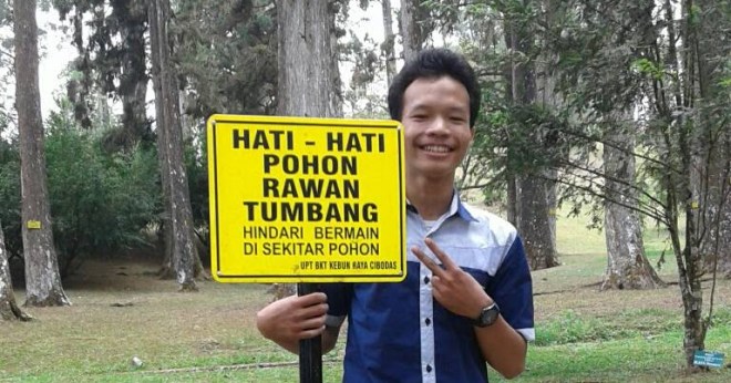 1/9/2021 · berisikan tugas negara atau tujuan nasional, penyusunan uud 1945, bentuk susunan negara, dan dasar negara indonesia (pancasila). Merah Darahku, Putih Tulangku: PANCASILA SEBAGAI SISTEM ETIKA