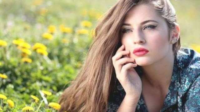 Cara memutihkan kulit yang belang lainnya adalah dengan jeruk nipis. Cara Memutihkan Wajah Secara Alami