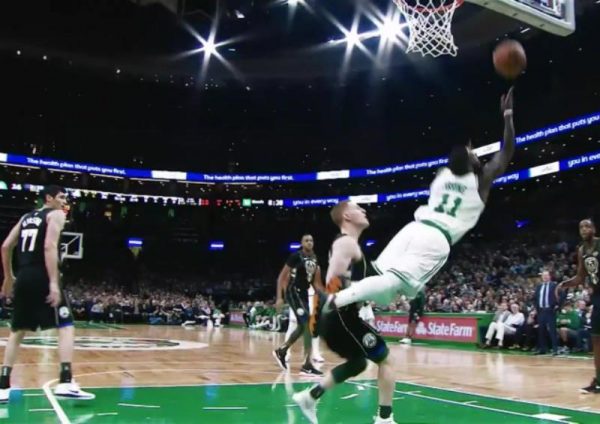 Download Posisi Lutut Lay-Up Yang Benar Saat Melakukan Lay-Up Shoot Bola Basket Adalah … *&nbsp;Background