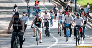 Cabang olahraga yang paling baik untuk meningkatkan daya tahan paru jantung adalah …. Jenis Olahraga Peningkat Organ Tubuh Seperti Paru-Paru Dan