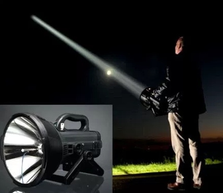 Sifat cahaya yang akan kita pelajari dalam materi ini adalah: Contoh Cahaya Merambat Lurus - Contoh Soal Pendidikan