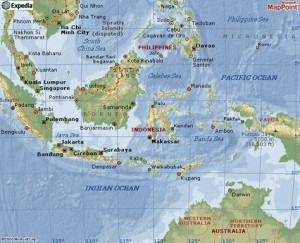 Sedangkan garis bujur adalah garis . LETAK NEGARA INDONESIA